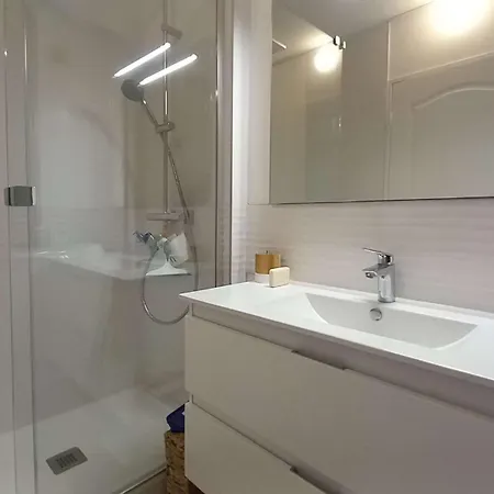 Apartment Antares - T2 Entierement Renove Avec Vue Imprenable Sur Le Bassin Mae-9344